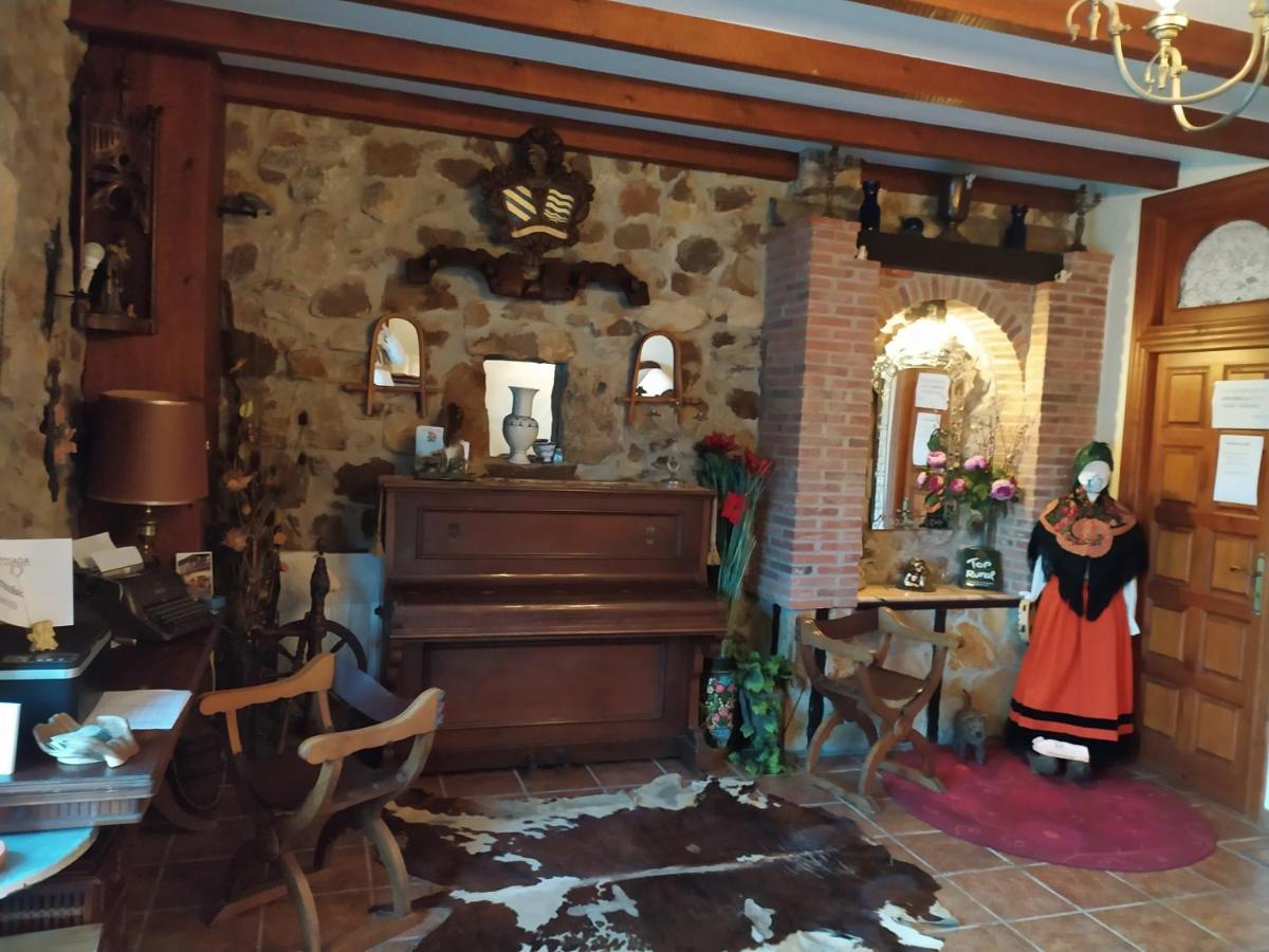 Posada De Sena Exteriör bild